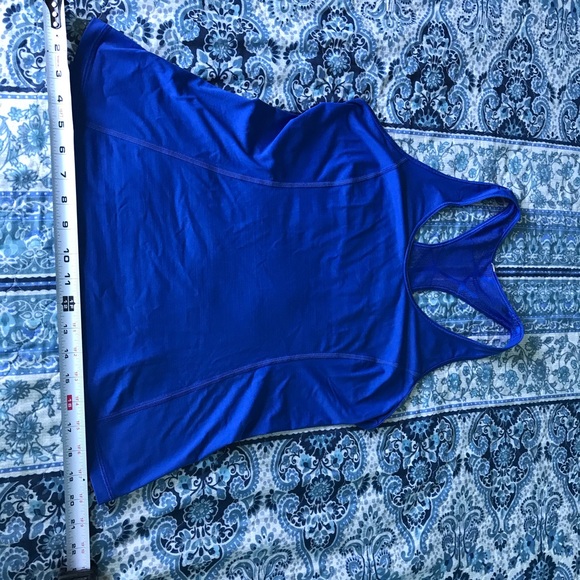 Lululemon top - Picture 2 of 9